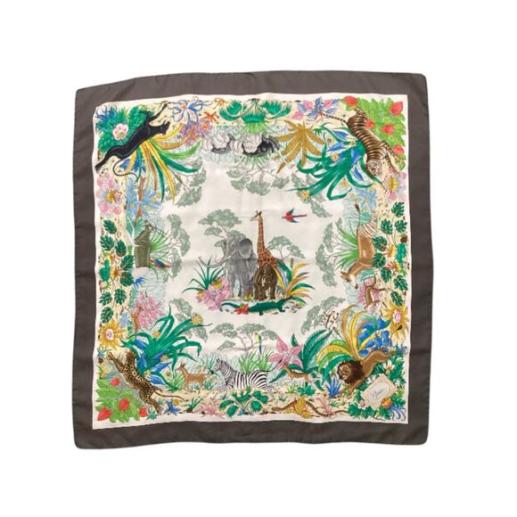 Gucci Scarf Women’s One Size 100% Silk Jungle Animals Motif Multicolor Gorgeous! - Picture 1 of 6